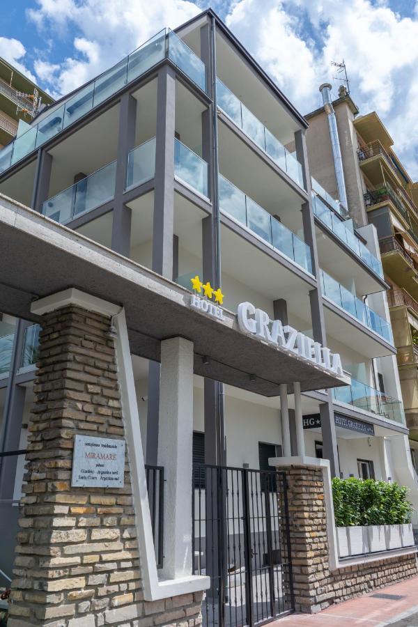 Hotel Graziella Arma di Taggia Exteriér fotografie