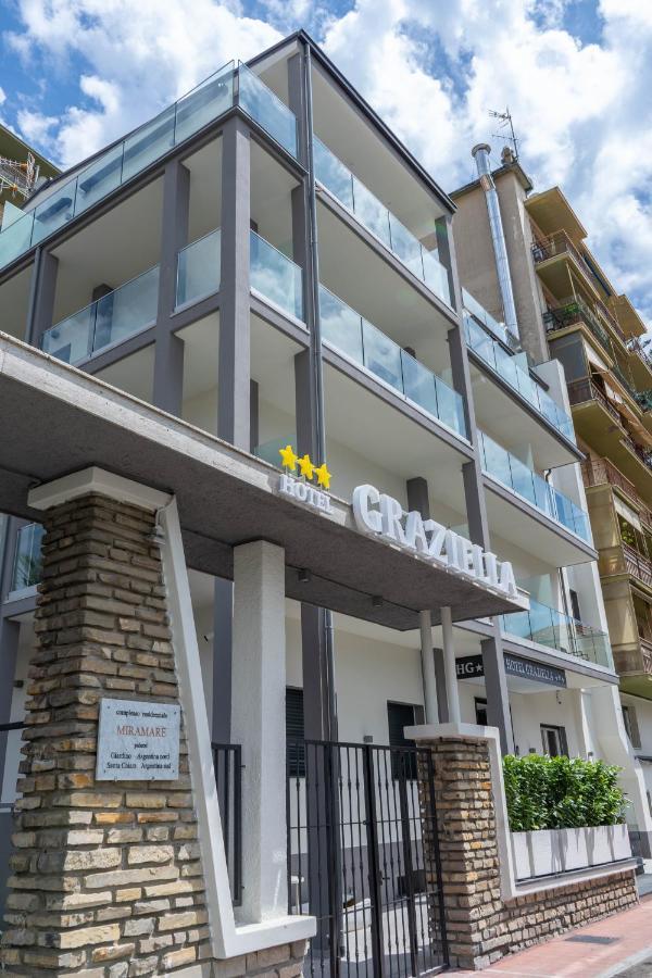 Hotel Graziella Arma di Taggia Exteriér fotografie